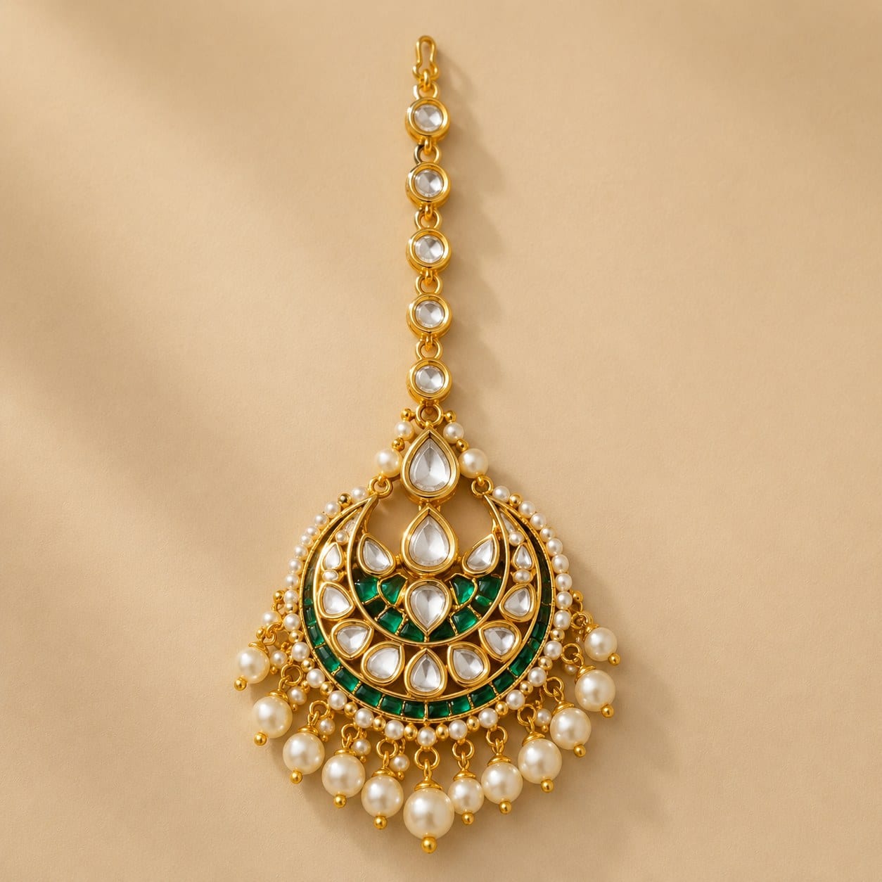 Jewellery product photo, generated with MorphAds
